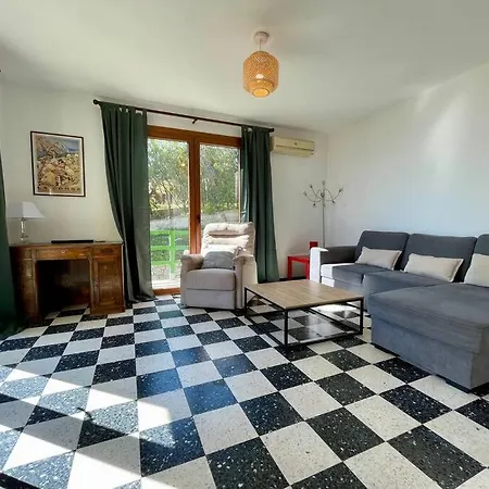 Maison En Bord De * Coggia