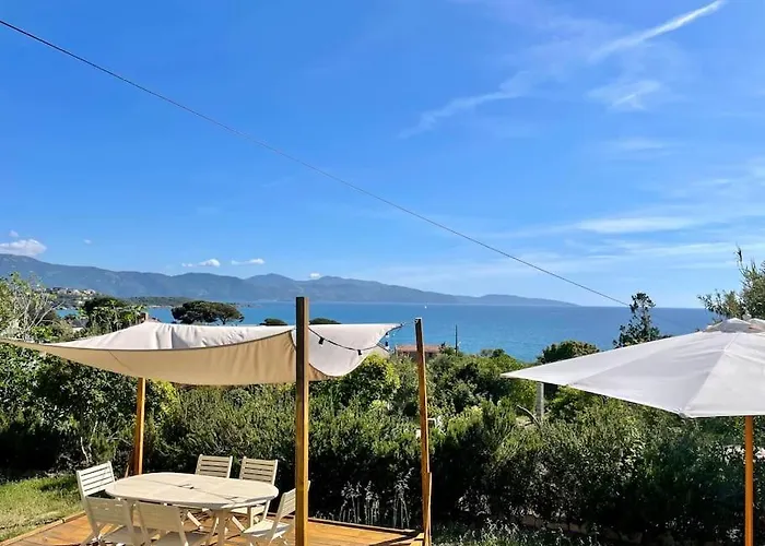 Maison En Bord De * Coggia